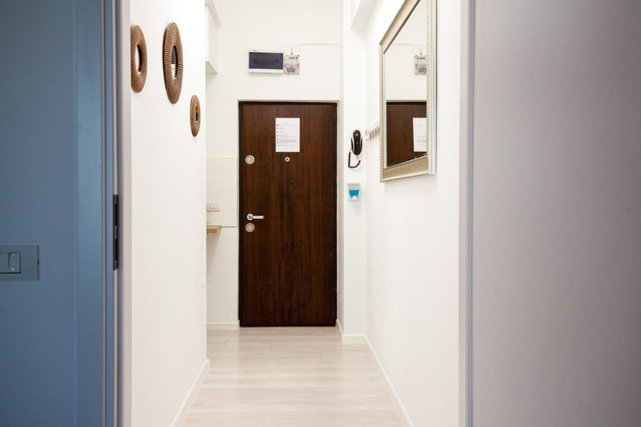 Metropole Apartments Studio Old City Bucharest Luaran gambar